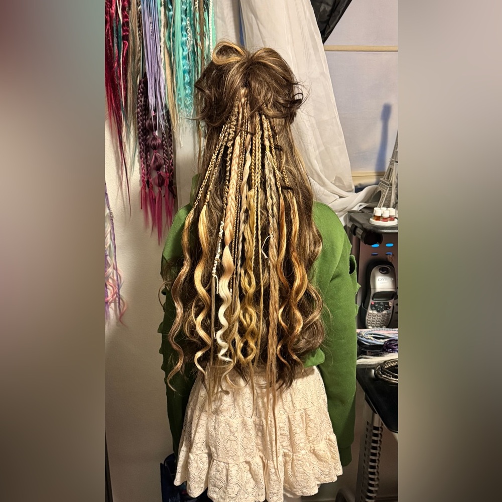 Hand-Braided Blonde & Brown Hair Extensions with Highlighted Waves